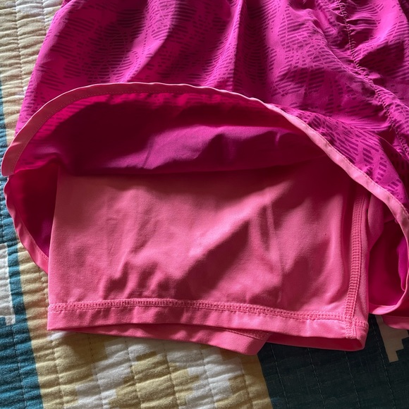 Women’s Danskin Now Shorts - Picture 3 of 5